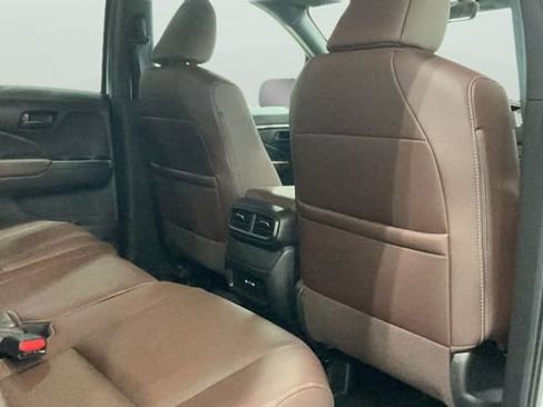Used 2024 Honda Passport EX-L image 35