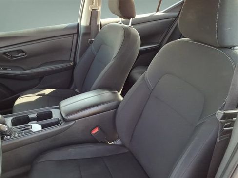 Used 2024 Nissan Sentra S FWD image 14