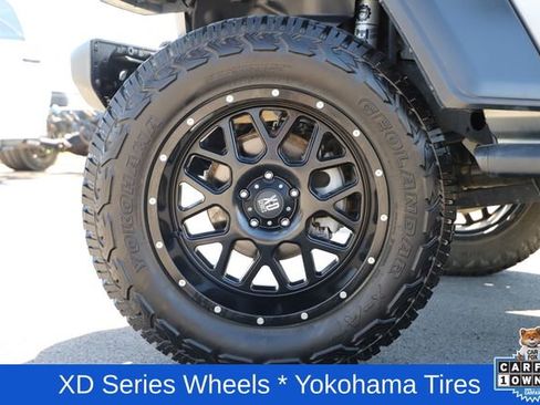 Used 2019 Jeep Wrangler Sport AWD/4WD image 2