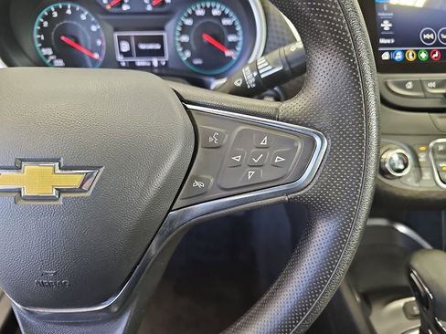 Used 2024 Chevrolet Malibu LT image 17