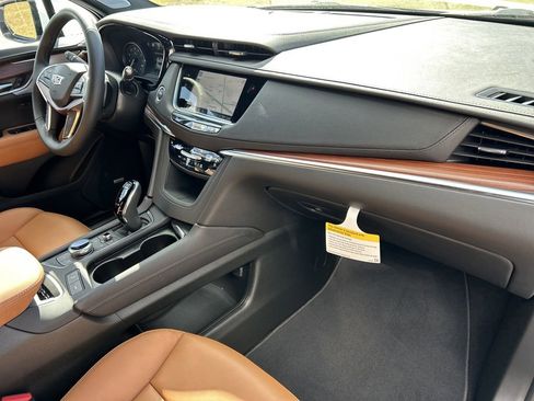 New 2026 Cadillac XT5 Premium Luxury w/ Driver Assist Package image 12
