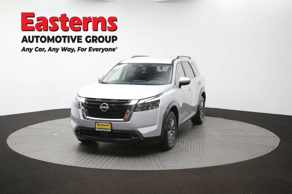 Used 2025 Nissan Pathfinder SV FWD image 58