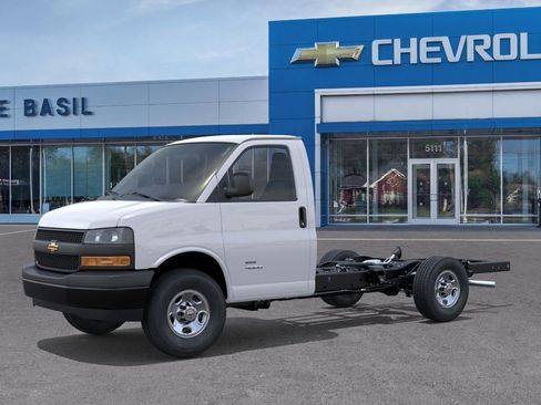 New 2026 Chevrolet Express 3500 w/ Power Convenience Package RWD image 2