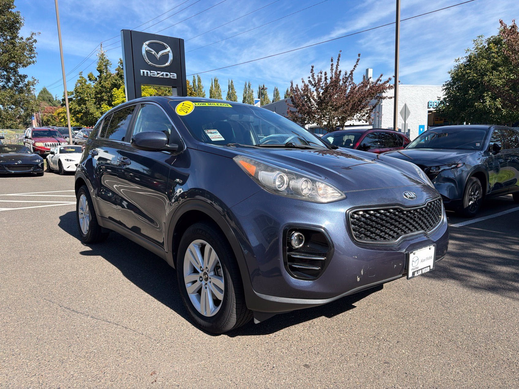Used 2017 Kia Sportage LX AWD/4WD image 4
