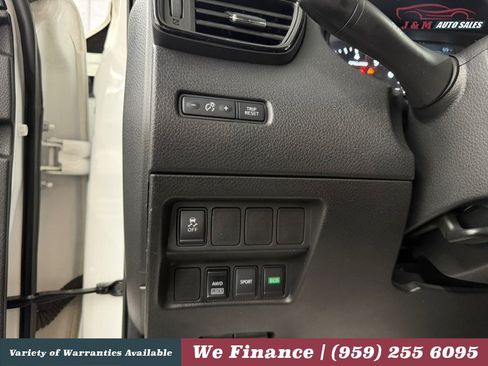 Used 2017 Nissan Rogue S w/ S Appearance Package AWD/4WD image 24
