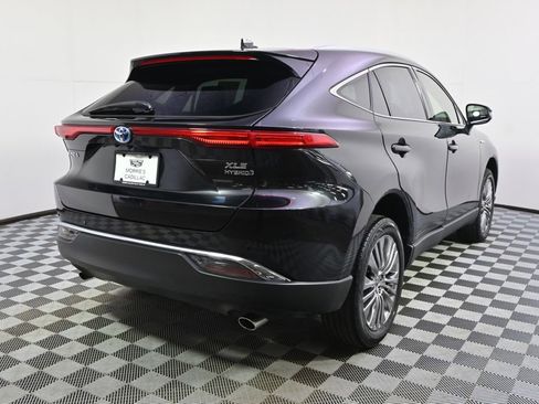 Used 2021 Toyota Venza XLE w/ Softex Package AWD/4WD image 6