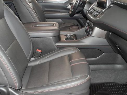 Used 2022 Chevrolet Tahoe RST w/ Sport Performance Package AWD/4WD image 10