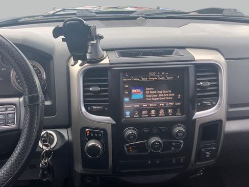 Used 2016 RAM 1500 Big Horn RWD image 7