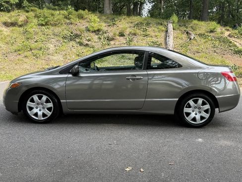 Used 2008 Honda Civic LX image 10