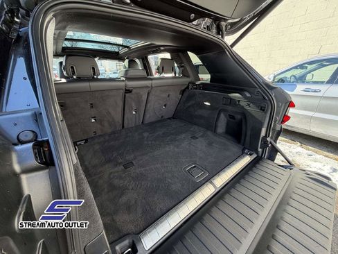 Used 2022 BMW X5 xDrive45e image 10