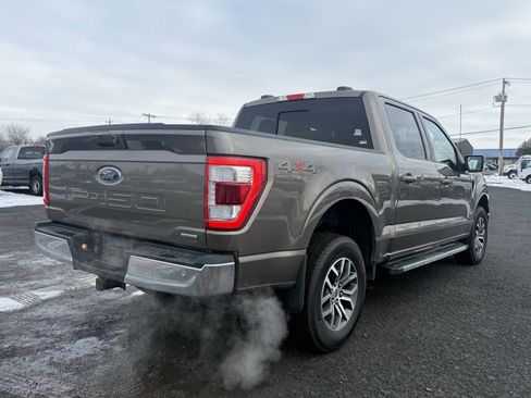 Used 2022 Ford F150 Lariat w/ Trailer Tow Package image 4