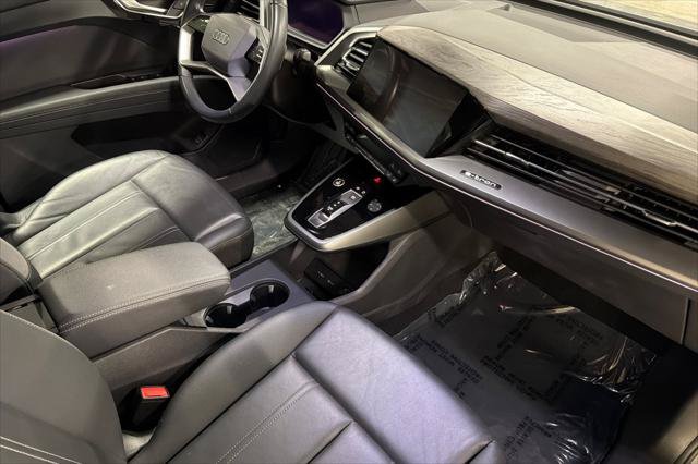 Certified 2024 Audi Q4 e-tron Premium Plus w/ Premium Plus AWD/4WD image 14