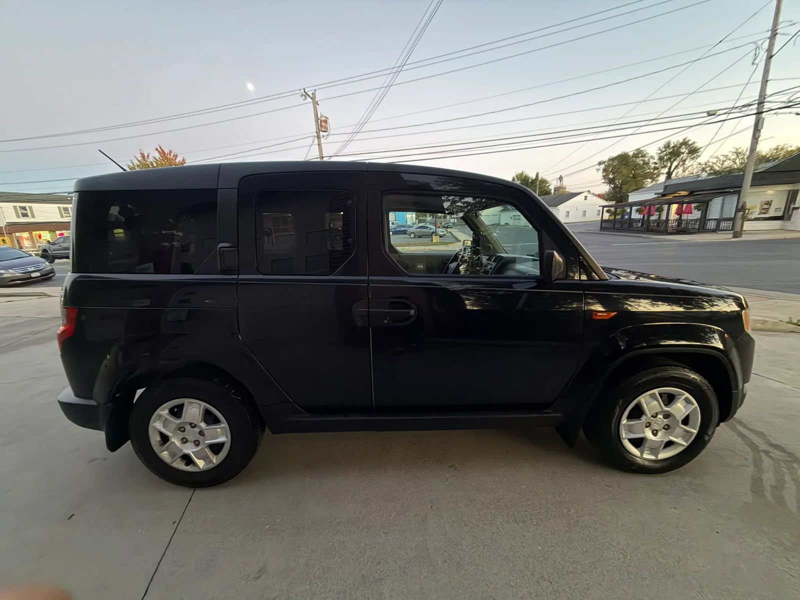 Used 2011 Honda Element LX image 5