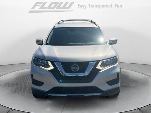 Used 2020 Nissan Rogue S w/ Special Edition Package FWD image 3
