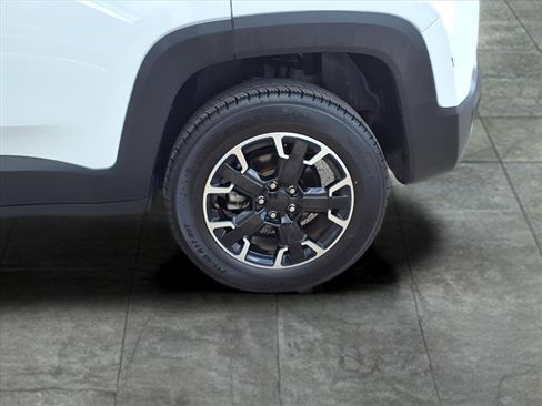 Used 2023 Jeep Renegade Trailhawk image 23