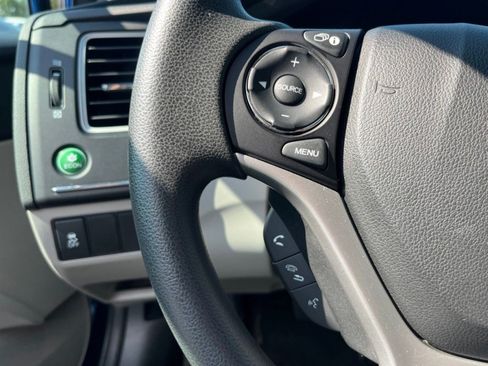 Used 2015 Honda Civic LX image 12