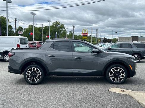 New 2025 Hyundai Santa Cruz Limited image 2