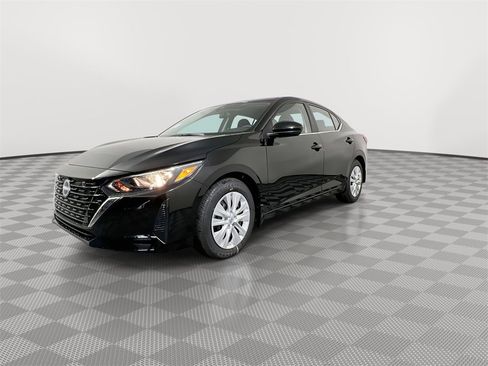 New 2025 Nissan Sentra S image 4