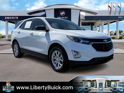 Used 2018 Chevrolet Equinox LS image 1