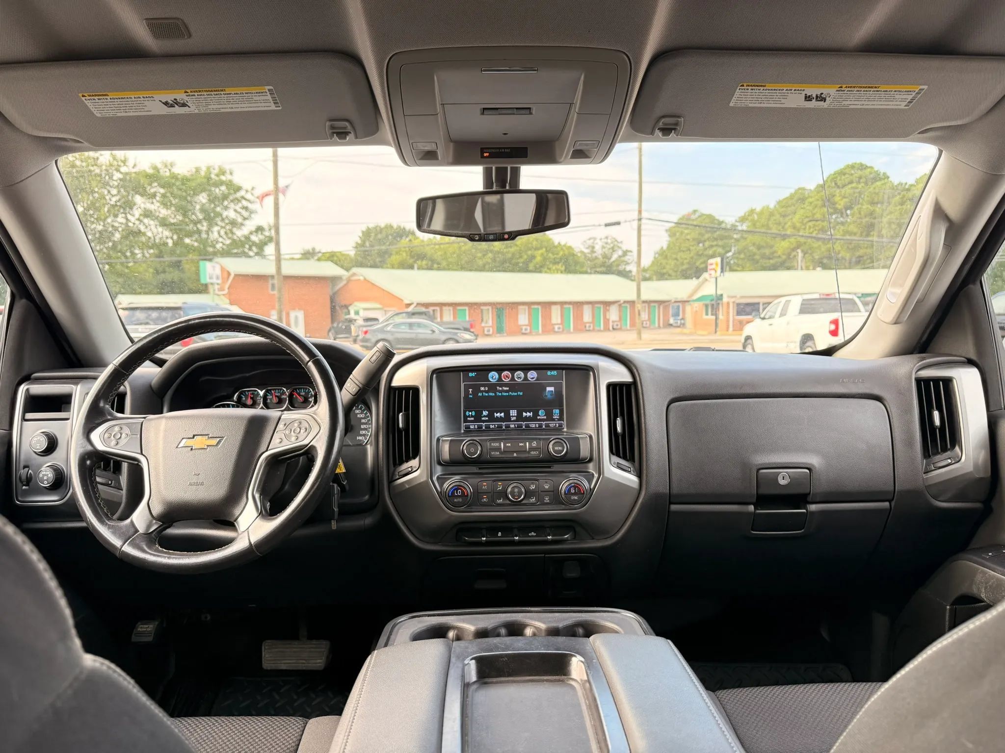 Used 2018 Chevrolet Silverado 1500 LT w/ All Star Edition AWD/4WD image 15