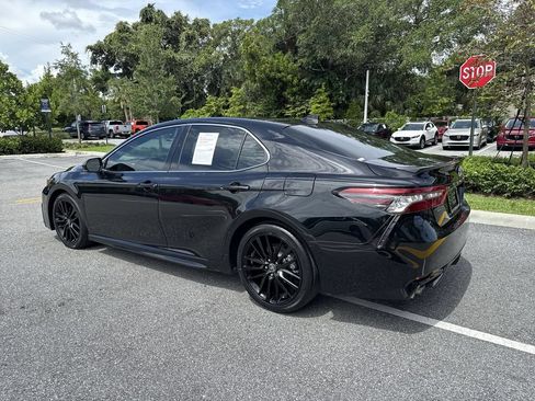 Used 2021 Toyota Camry XSE FWD image 12