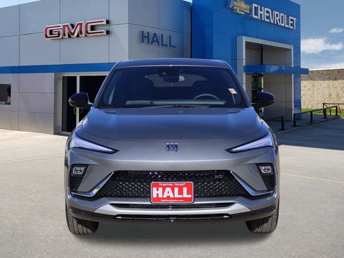 Certified 2026 Buick Envista Sport Touring w/ Convenience I Package image 2