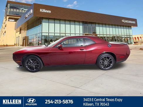 Used 2021 Dodge Challenger GT w/ Plus Package image 4