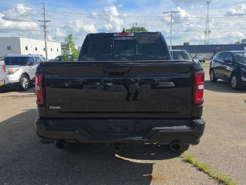 Used 2025 RAM 1500 Laramie w/ Night Edition AWD/4WD image 6
