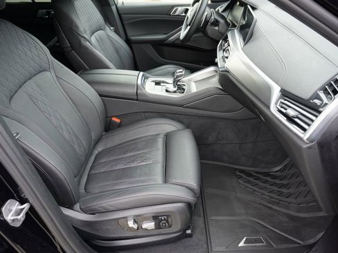 Used 2023 BMW X6 xDrive40i w/ Executive Package AWD/4WD image 23