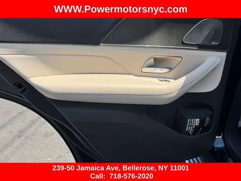 Used 2020 Mercedes-Benz GLE 350 4MATIC w/ Premium Package image 27