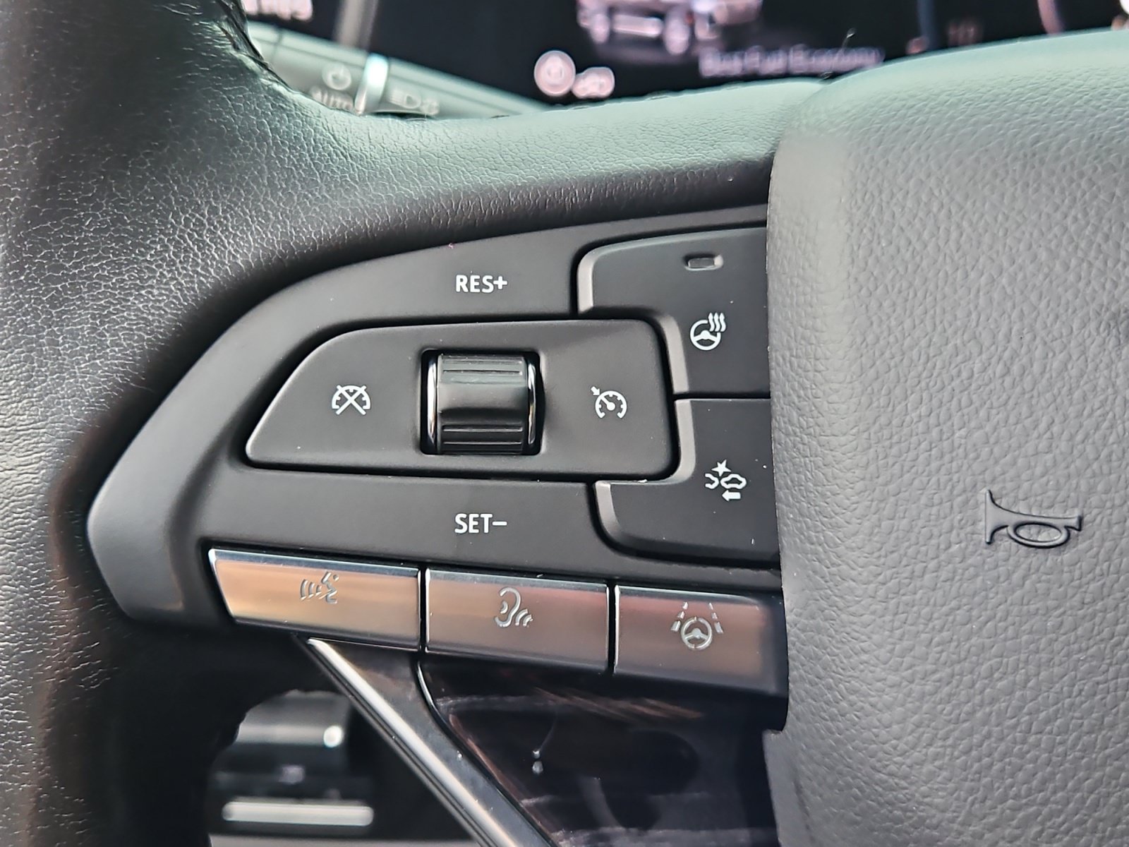 Used 2021 Cadillac Escalade Sport w/ Driver Assist Tech Package AWD/4WD image 34