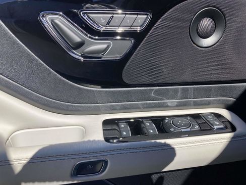 New 2026 Lincoln Aviator 2WD w/ Jet Appearance Package image 21