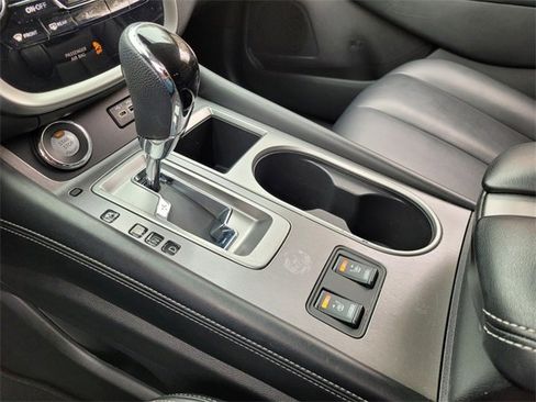 Used 2024 Nissan Murano SV image 25