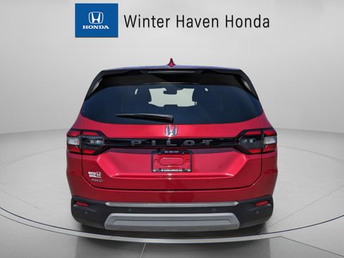 Used 2023 Honda Pilot EX-L image 7