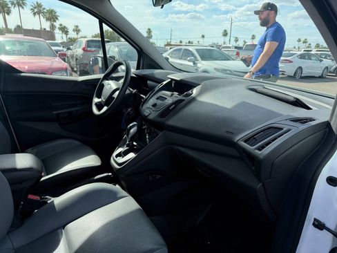 Used 2016 Ford Transit Connect XL FWD image 27