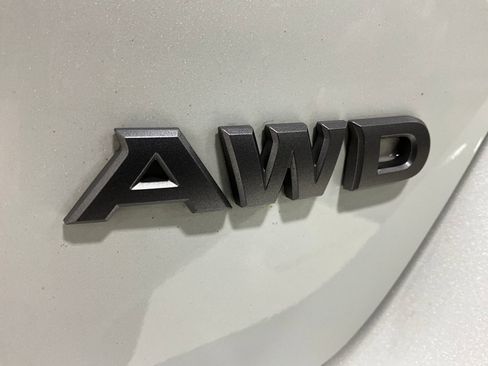 Used 2024 Nissan Altima 2.5 SR image 28