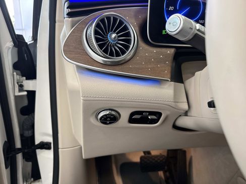 Certified 2023 Mercedes-Benz EQS 450+ SUV image 31