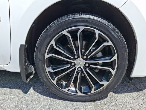 Used 2014 Toyota Corolla S FWD image 10