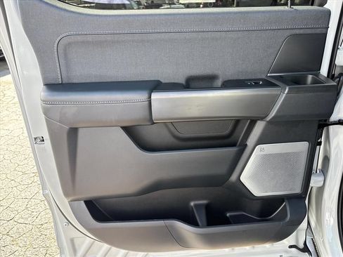Used 2024 Ford F150 Lariat w/ Equipment Group 502A High AWD/4WD image 18