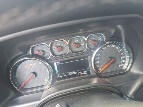 Used 2018 Chevrolet Silverado 1500 LT w/ All Star Edition image 19