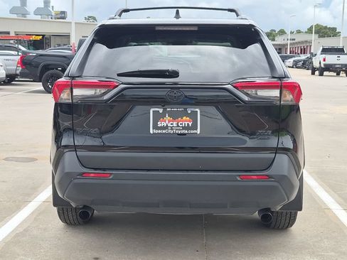 Certified 2024 Toyota RAV4 XLE AWD/4WD image 5