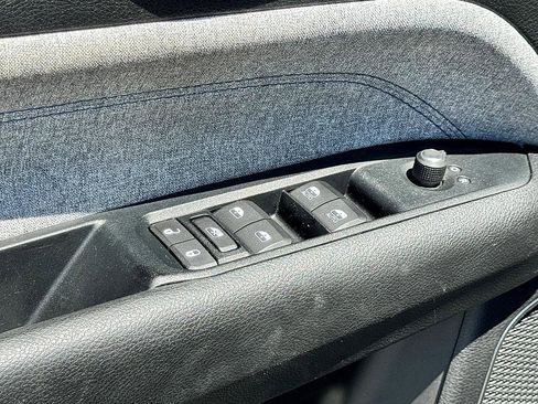 Used 2022 Jeep Compass Latitude w/ Convenience Group image 16