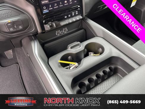 New 2026 RAM 2500 Big Horn AWD/4WD image 11