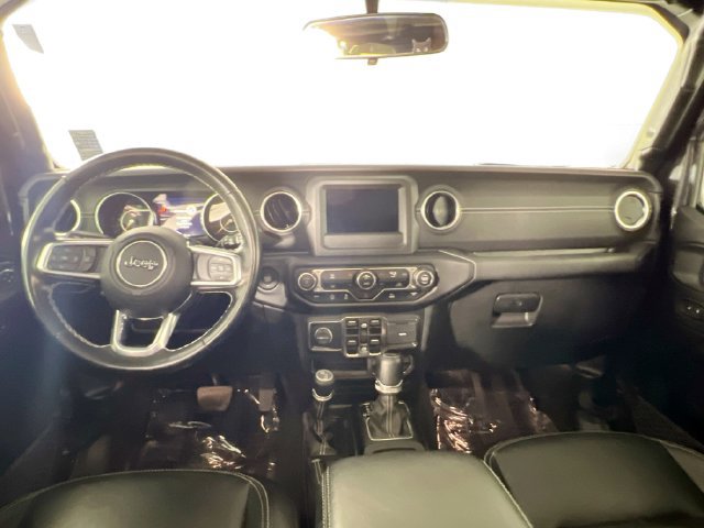 Used 2021 Jeep Wrangler Unlimited Sahara AWD/4WD image 9