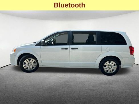 Used 2019 Dodge Grand Caravan SE FWD image 6
