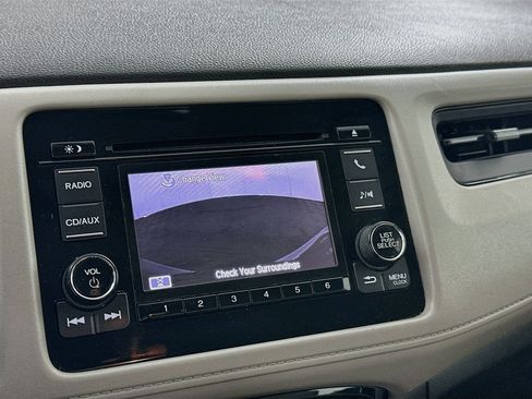 Used 2017 Honda HR-V LX image 22