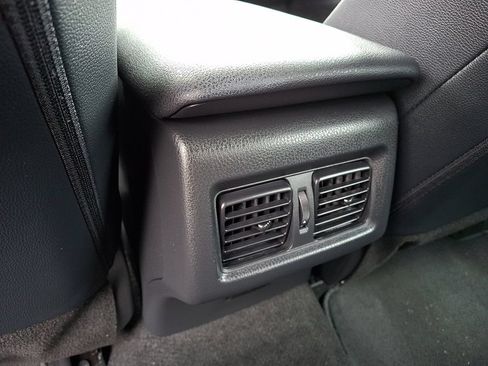 Used 2026 Toyota Camry SE FWD image 11