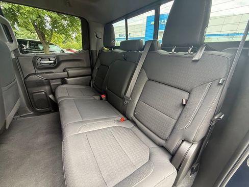 Used 2021 Chevrolet Silverado 1500 LT w/ Convenience Package II AWD/4WD image 25