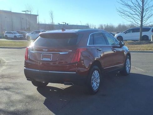 Used 2019 Cadillac XT5 Base image 4