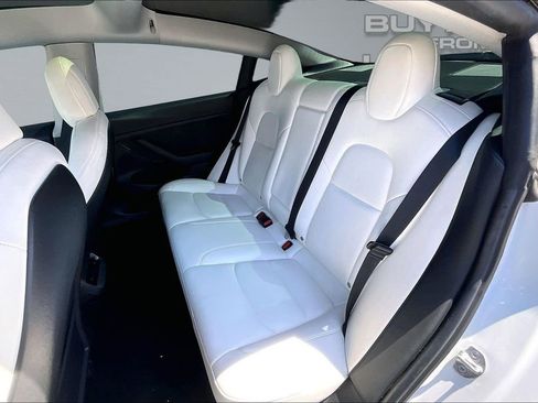 Used 2022 Tesla Model 3 Performance AWD/4WD image 25